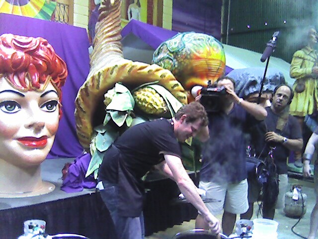 Bobby's got the cameras on him!