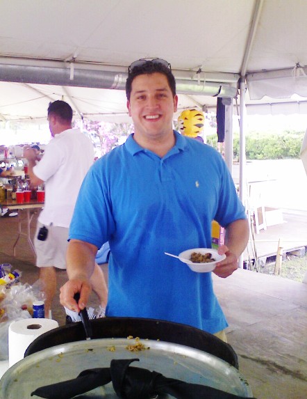 Dr Marco Rodriguez chows down!!