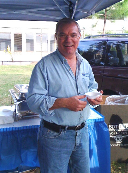 Dean Russel Trahan hittin the Gumbo