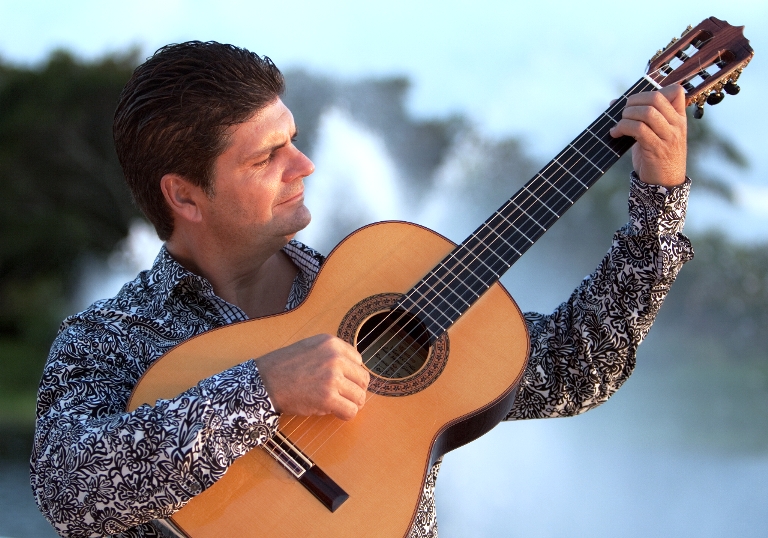 Bob Folse, Latin Guitar!!!!!